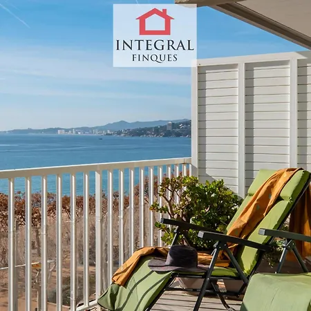 Blue Division Apartment Palamos